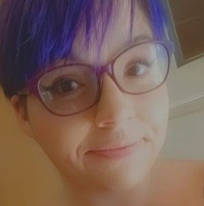 Meet your Posher, Sarah k elizabeth